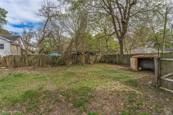 $225,000 | 2011 Highland Avenue, Shreveport, LA 71104