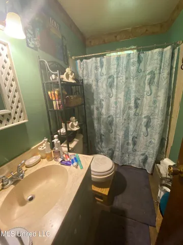 $110,000 | 116 Oak Hill Drive, Natchez, MS 39120