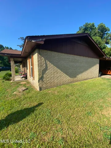 $110,000 | 116 Oak Hill Drive, Natchez, MS 39120