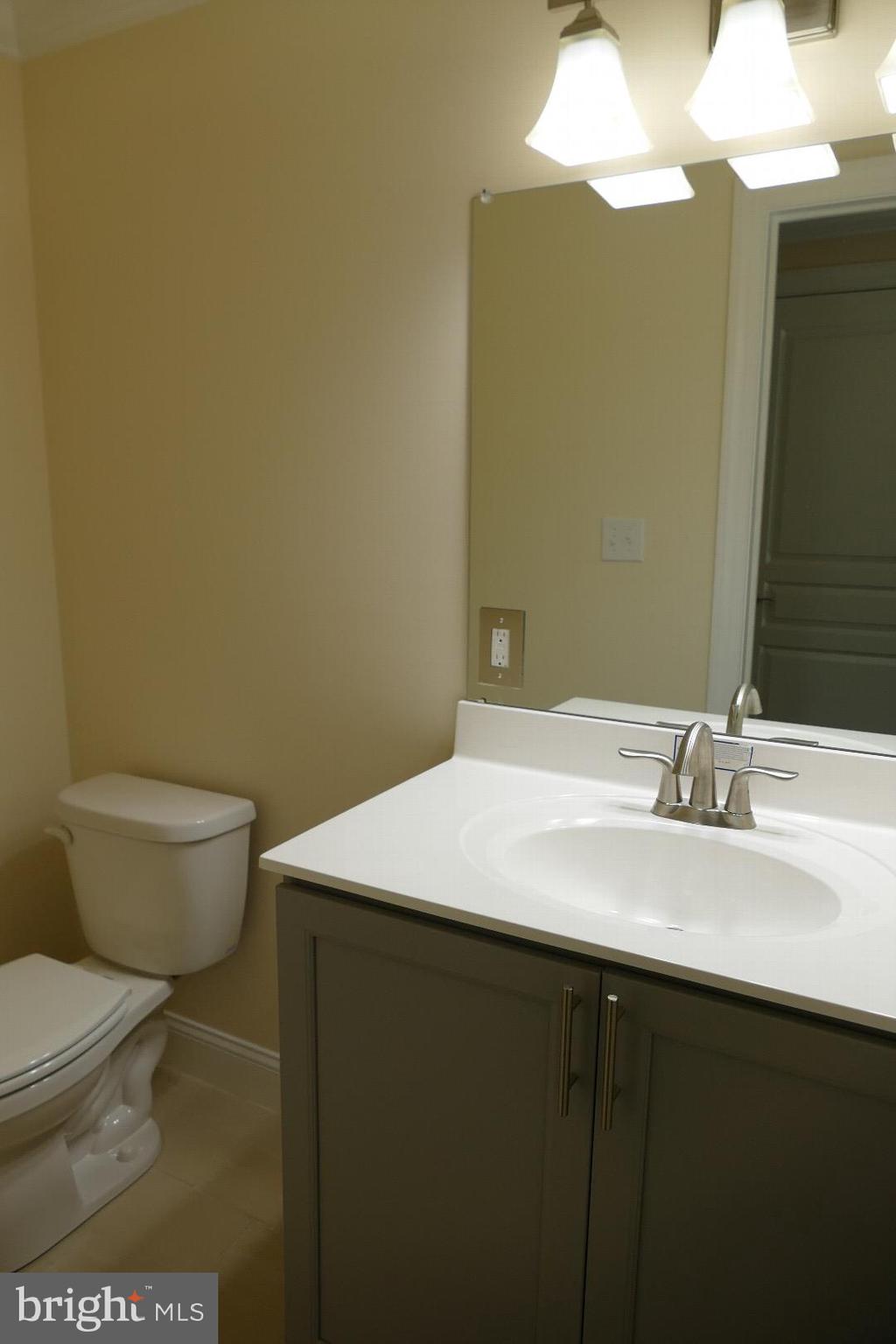 9140 Old Newtown Road Philadelphia, PA 19115 - Photo 17 of 47 Gallery Image 17