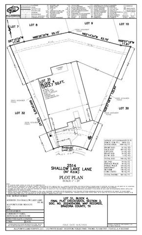 a black and white photo of a building