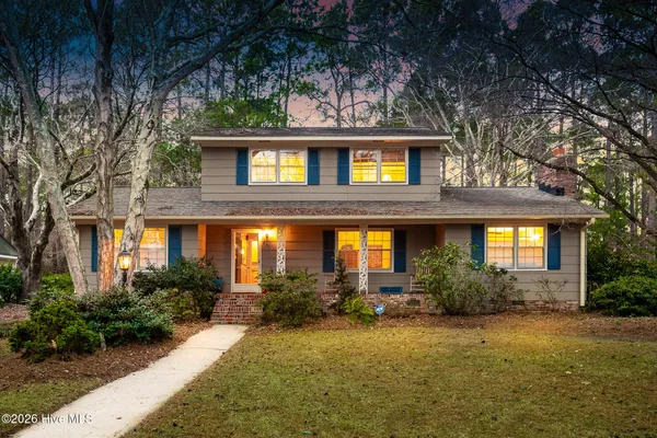 $299,900 | 200 Fox Hvn Drive, Greenville, NC 27858