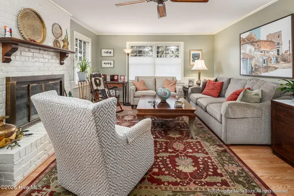 $299,900 | 200 Fox Hvn Drive, Greenville, NC 27858