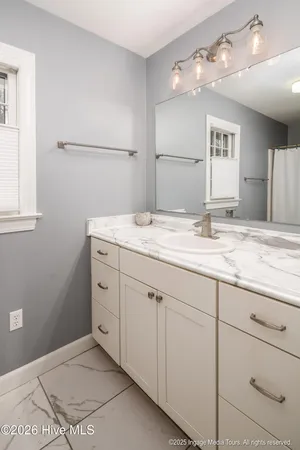 $299,900 | 200 Fox Hvn Drive, Greenville, NC 27858