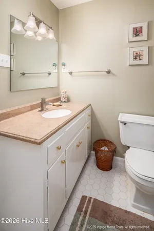 $299,900 | 200 Fox Hvn Drive, Greenville, NC 27858