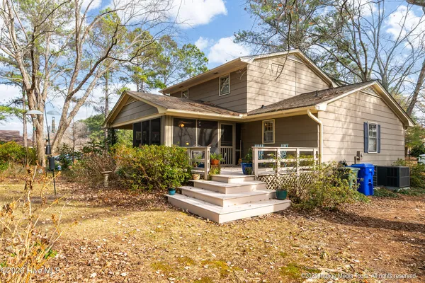 $299,900 | 200 Fox Hvn Drive, Greenville, NC 27858