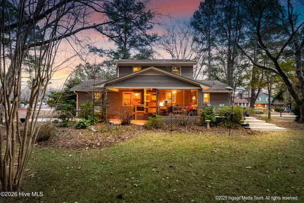 $299,900 | 200 Fox Hvn Drive, Greenville, NC 27858