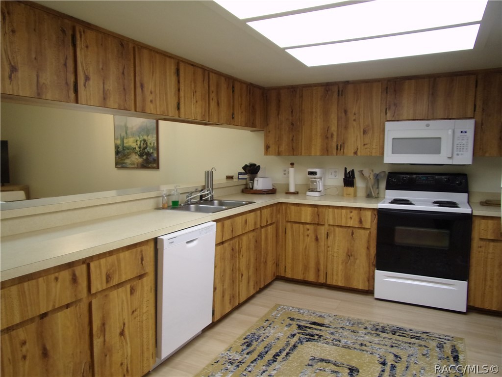 876 Pritchard Island Road Inverness, FL 34450 - Photo 14 of 29