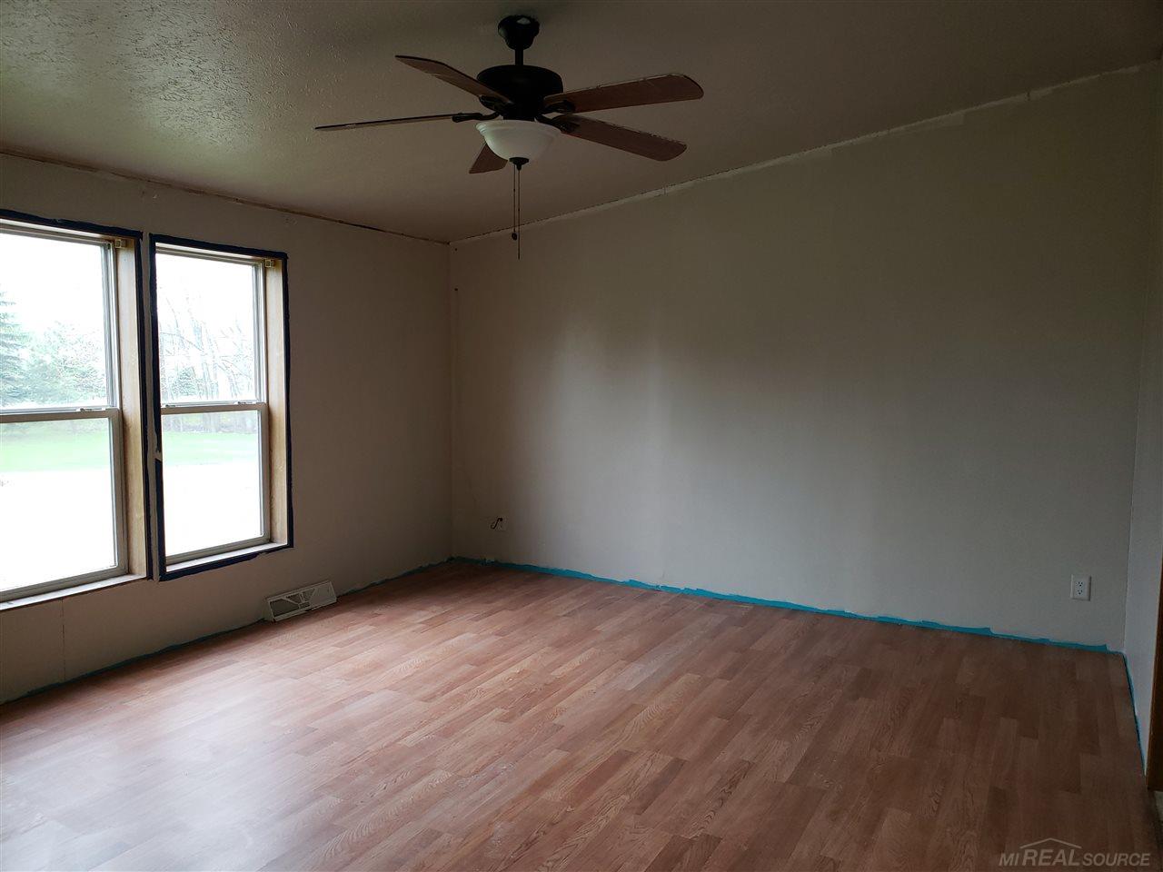 8071 Arendt Road Melvin, MI 48454 - Photo 10 of 21 31379087-9.JPG