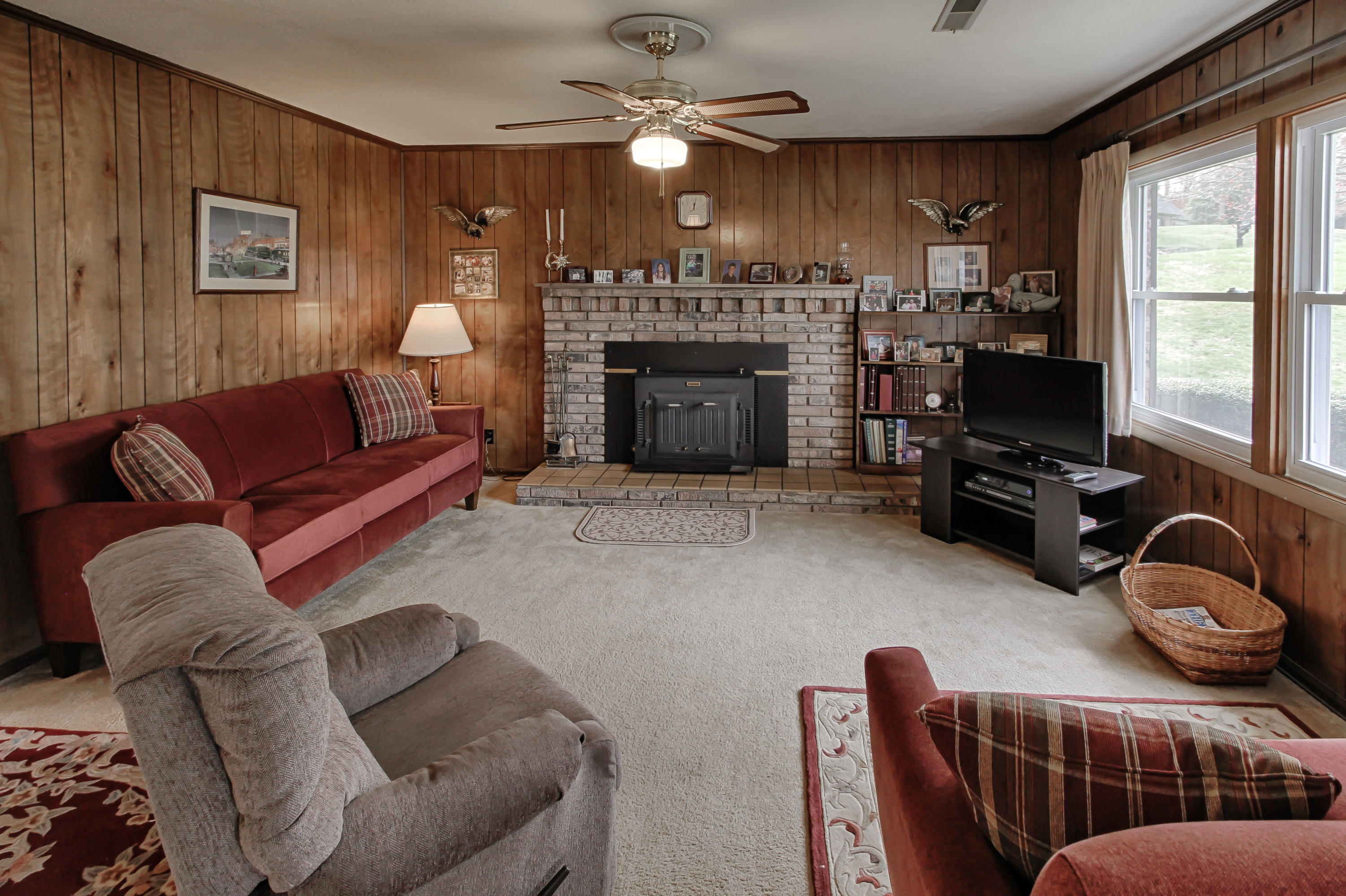 3700 Frostwood Road Knoxville, TN 37921 - Photo 5 of 23 Den with Woodturning Stove
