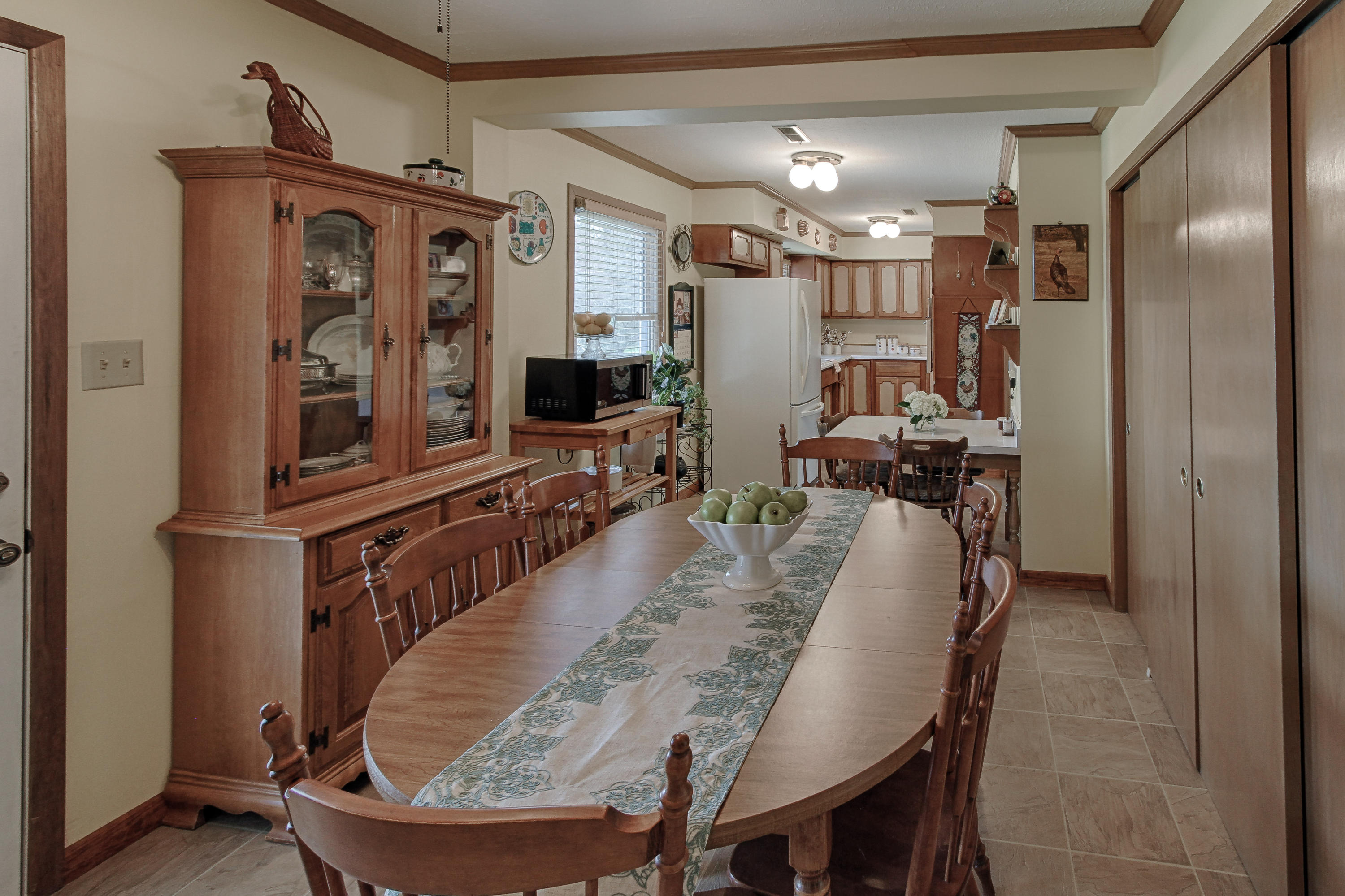 3700 Frostwood Road Knoxville, TN 37921 - Photo 9 of 23 Dining Room