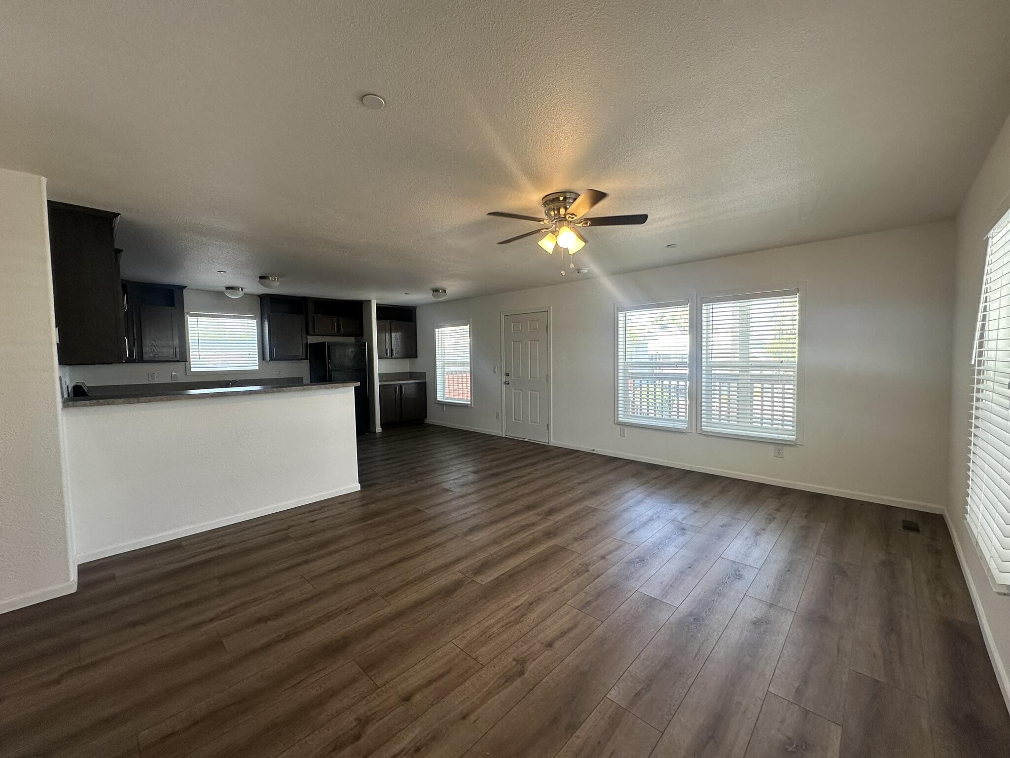 51555 Monroe Street, Unit 24 Indio, CA 92201 - Photo 3 of 16 IMG_3171