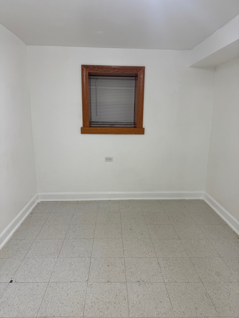2434 West Pershing Road Chicago, IL 60632 - Photo 11 of 12 a view of an empty room