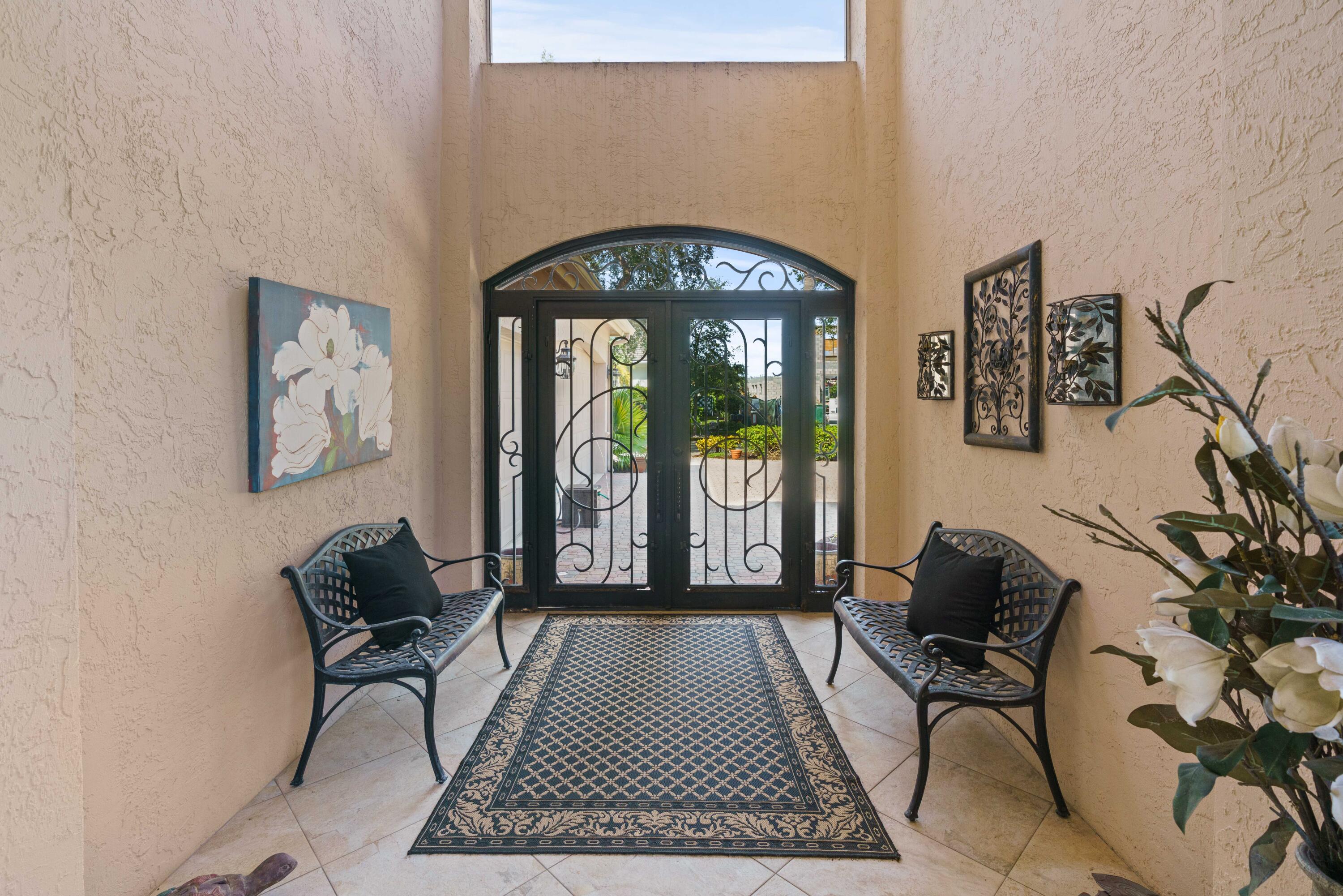 325 Eagle Drive Jupiter, FL 33477 - Photo 3 of 46 _MLP3017