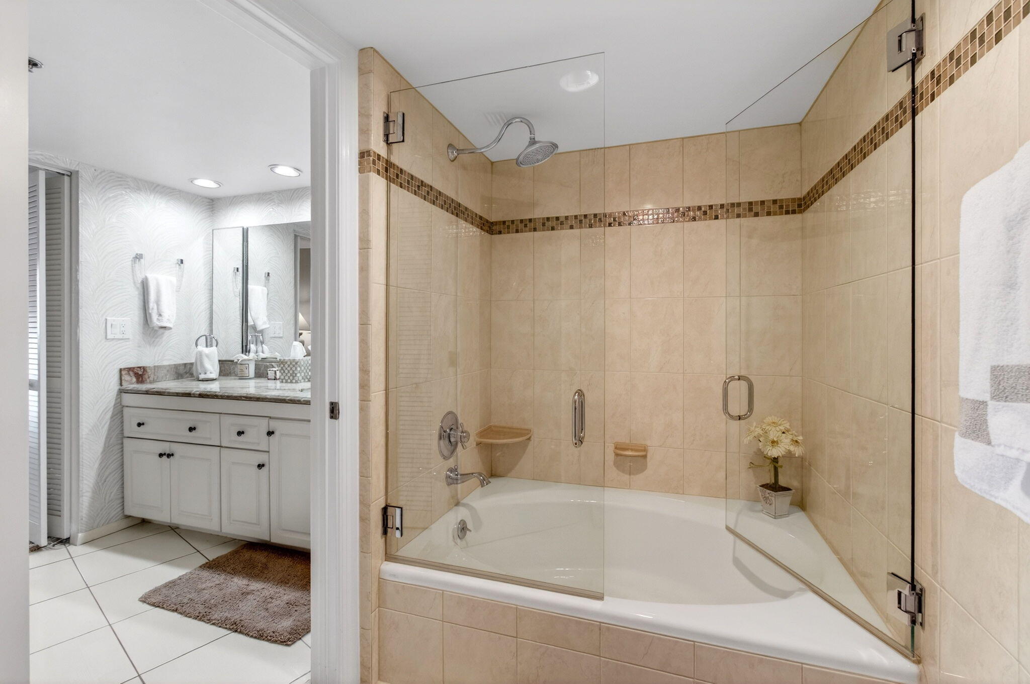 4740 South Ocean Boulevard, Unit 1503 Boca Raton, FL 33487 - Photo 16 of 57 31-web-or-mls-DSC_9318