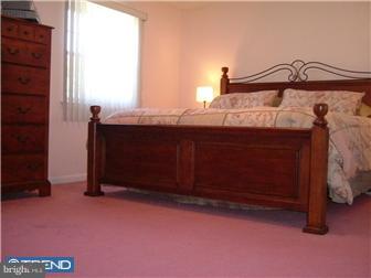 12333 Dunks Ferry Road Philadelphia, PA 19154 - Photo 7 of 12 Bedroom - Main