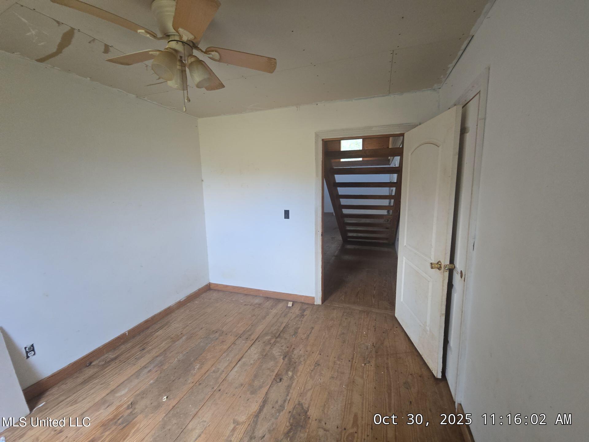 1401 Hopoca Road Carthage, MS 39051 - Photo 9 of 13 019a3803-09d4-744f-8e6b-393d11712990