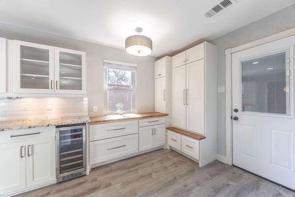 8415 Hunnicut Road Dallas, TX 75228 - Photo 13 of 39