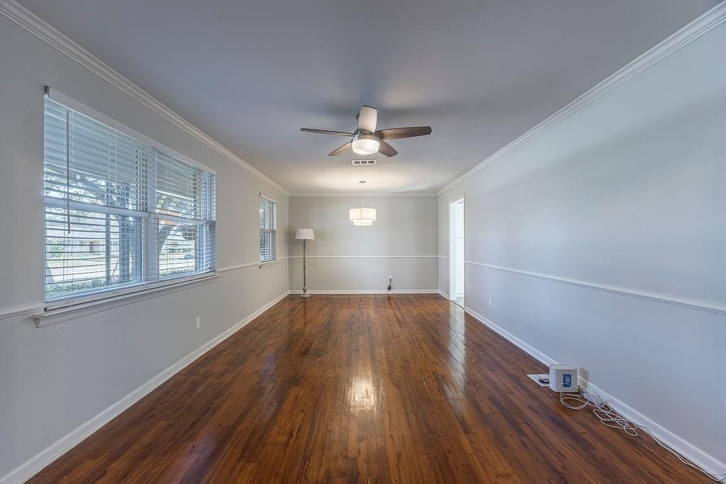 8415 Hunnicut Road Dallas, TX 75228 - Photo 20 of 39