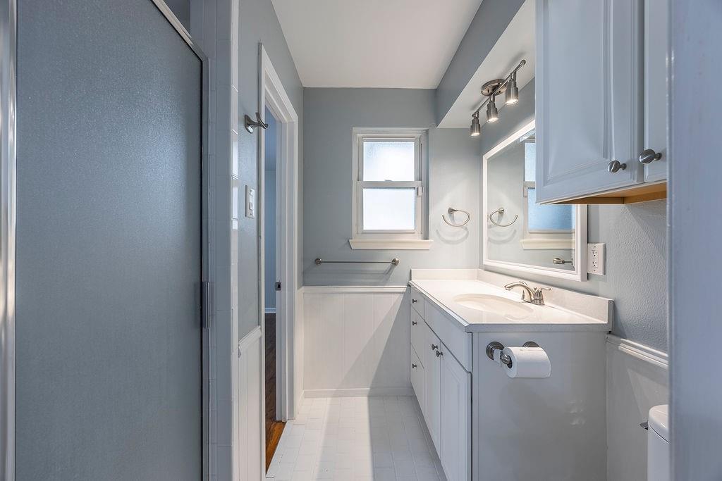 8415 Hunnicut Road Dallas, TX 75228 - Photo 32 of 39