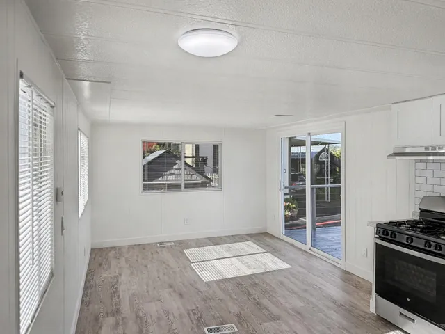 $174,000 | 170 West Cliff Drive, Unit 74, Santa Cruz, CA 95060