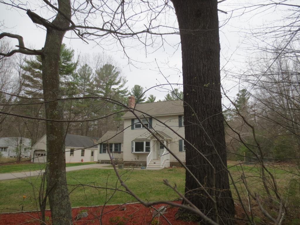 75 Auburn Road Londonderry, NH 03053 - Photo 25 of 36