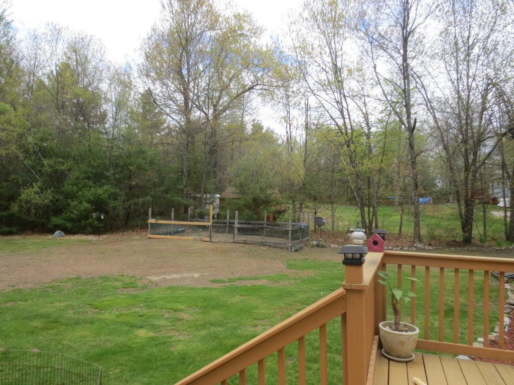 75 Auburn Road Londonderry, NH 03053 - Photo 26 of 36