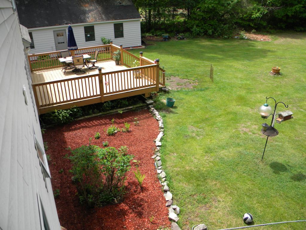 75 Auburn Road Londonderry, NH 03053 - Photo 28 of 36