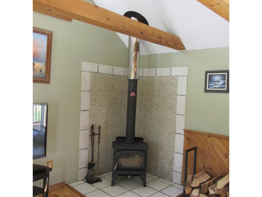 75 Auburn Road Londonderry, NH 03053 - Photo 10 of 36