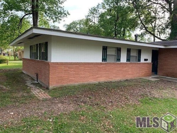$1,900 | 814 Lonita Street, Baton Rouge, LA 70815