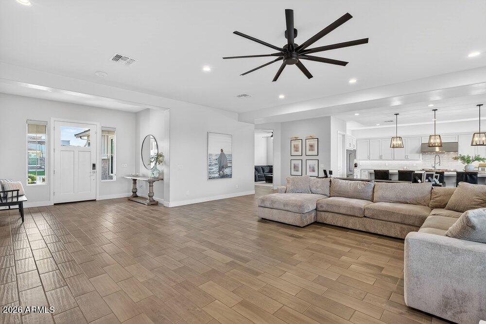 20712 East Marsh Road Queen Creek, AZ 85142 - Photo 14 of 72 014_16-web-or-mls-78-e_marsh_rd_522