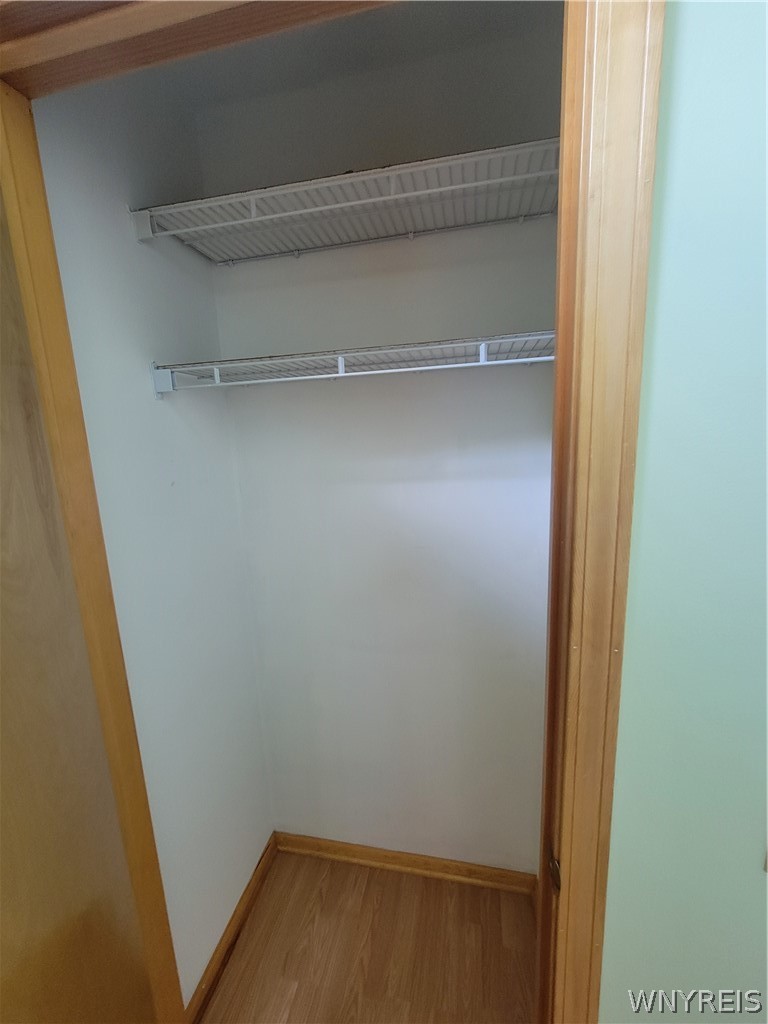 6945 Walmore Road Niagara Falls, NY 14304 - Photo 10 of 33
