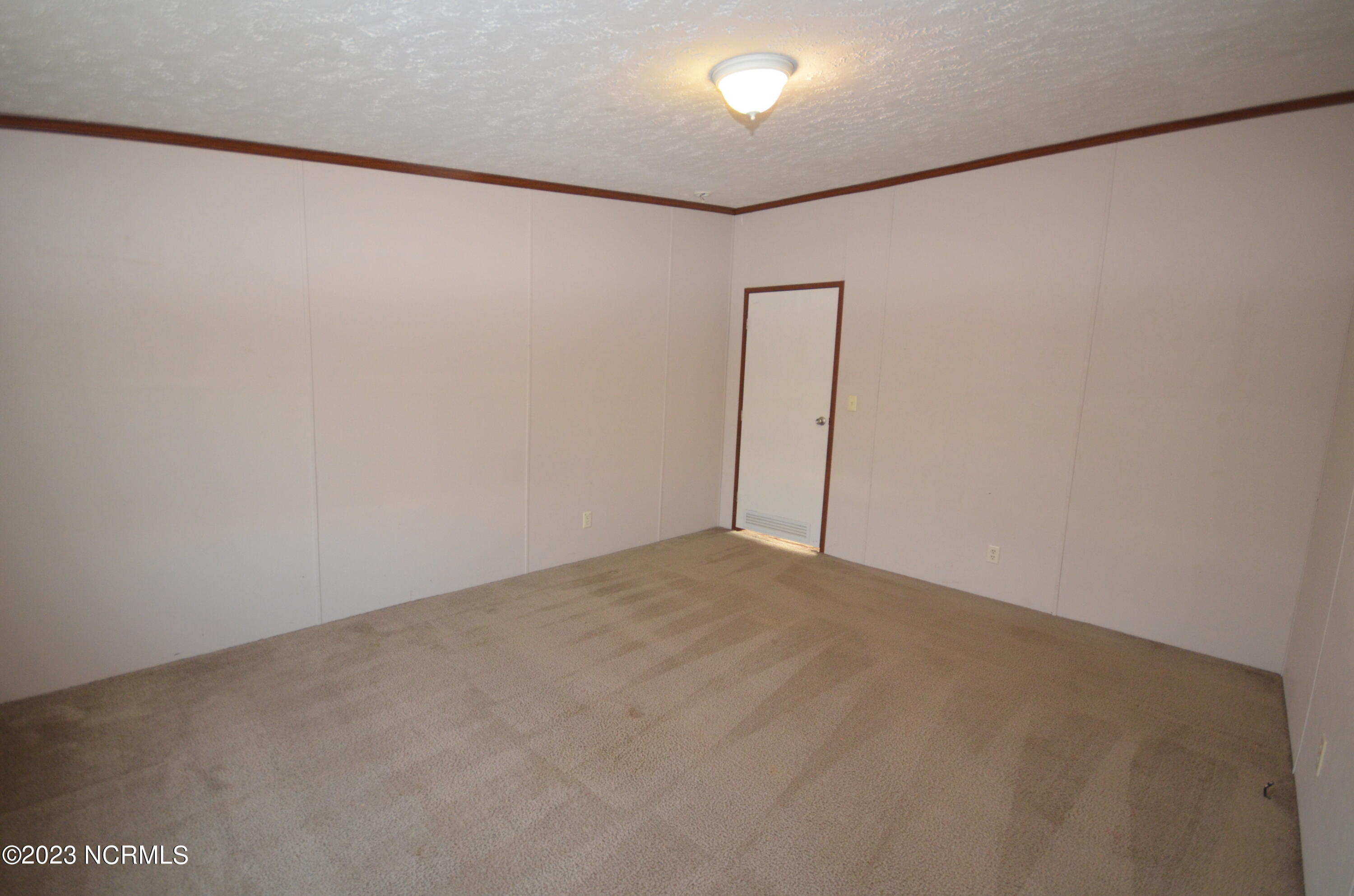 301 Country Pointe Road Pikeville, NC 27863 - Photo 17 of 28 DSC_0656