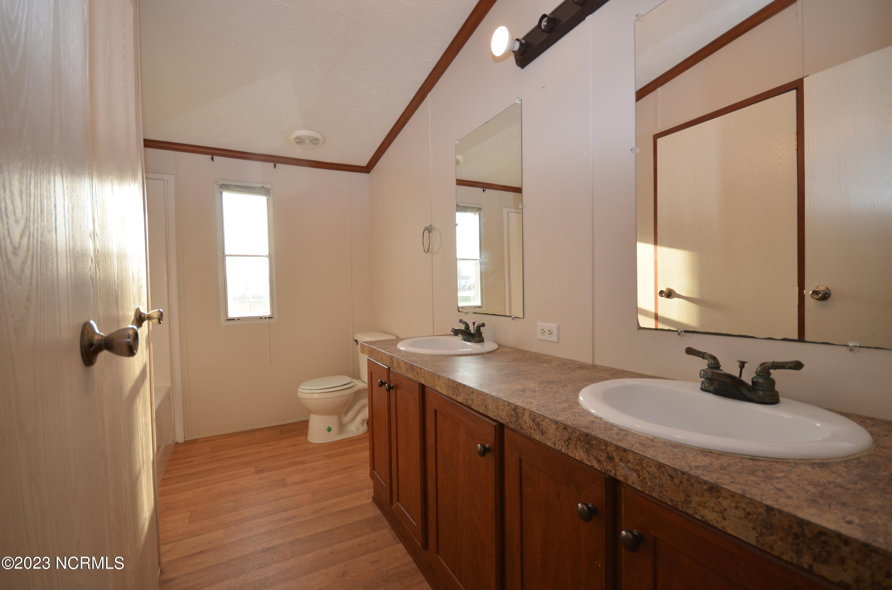 301 Country Pointe Road Pikeville, NC 27863 - Photo 18 of 28 DSC_0658