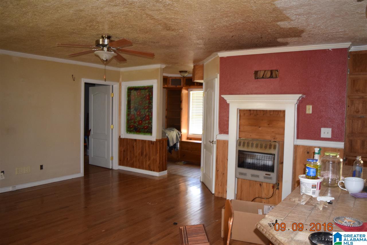 602 Ledford Street Weaver, AL 36277 - Photo 6 of 11