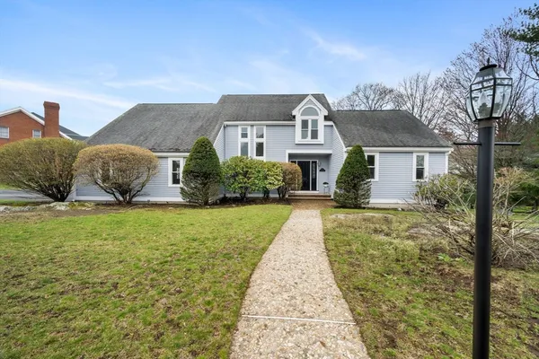 $1,285,000 | 20 Blacksmith Way, Saugus, MA 01906