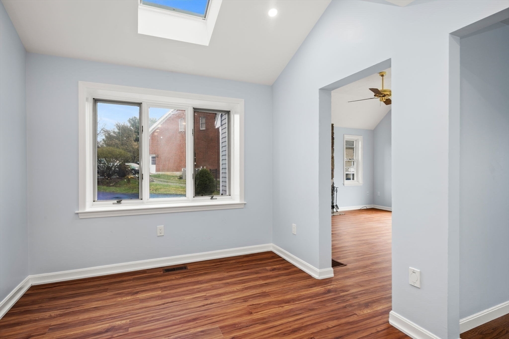 20 Blacksmith Way Saugus, MA 01906 - Photo 13 of 42