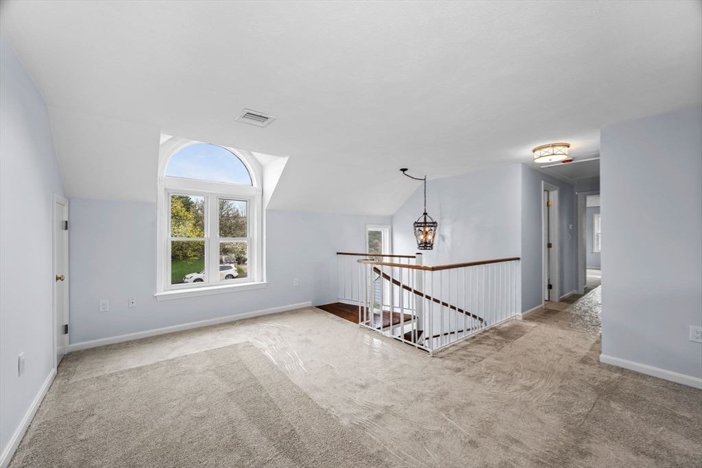 20 Blacksmith Way Saugus, MA 01906 - Photo 25 of 42