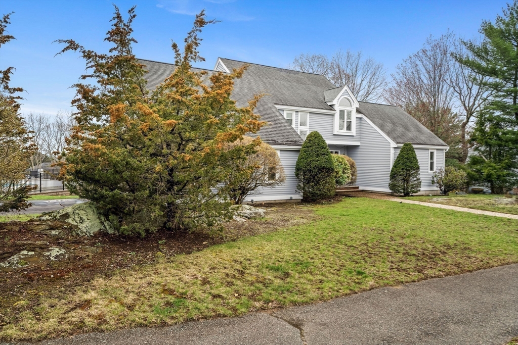 20 Blacksmith Way Saugus, MA 01906 - Photo 42 of 42