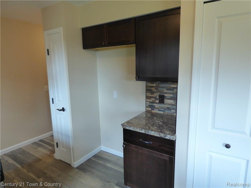 3310 Morrish Road Swartz Creek, MI 48473 - Photo 18 of 49 P1020249.JPG