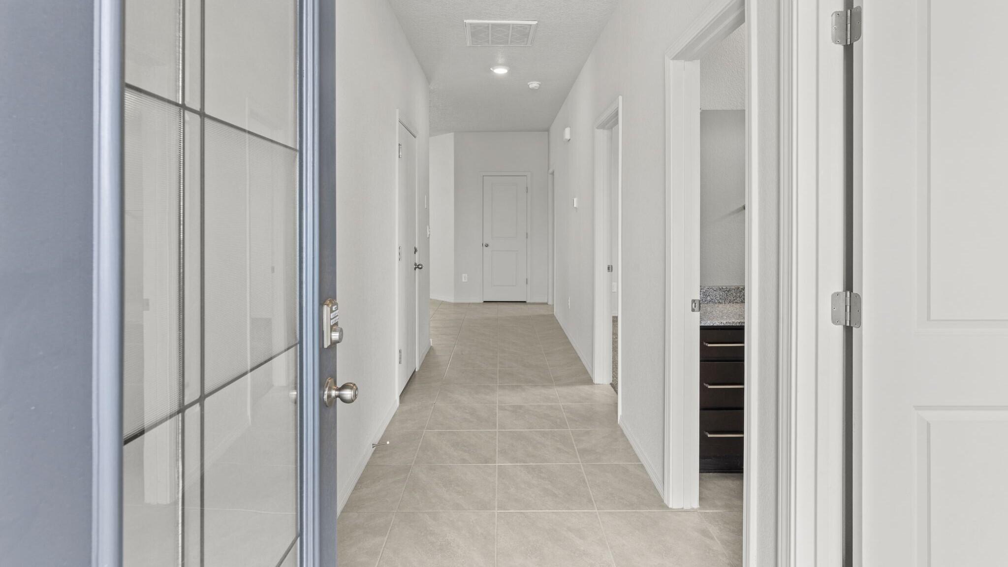 6726 Brianna Road Northeast Rio Rancho, NM 87144 - Photo 3 of 28 Gallery Image 3