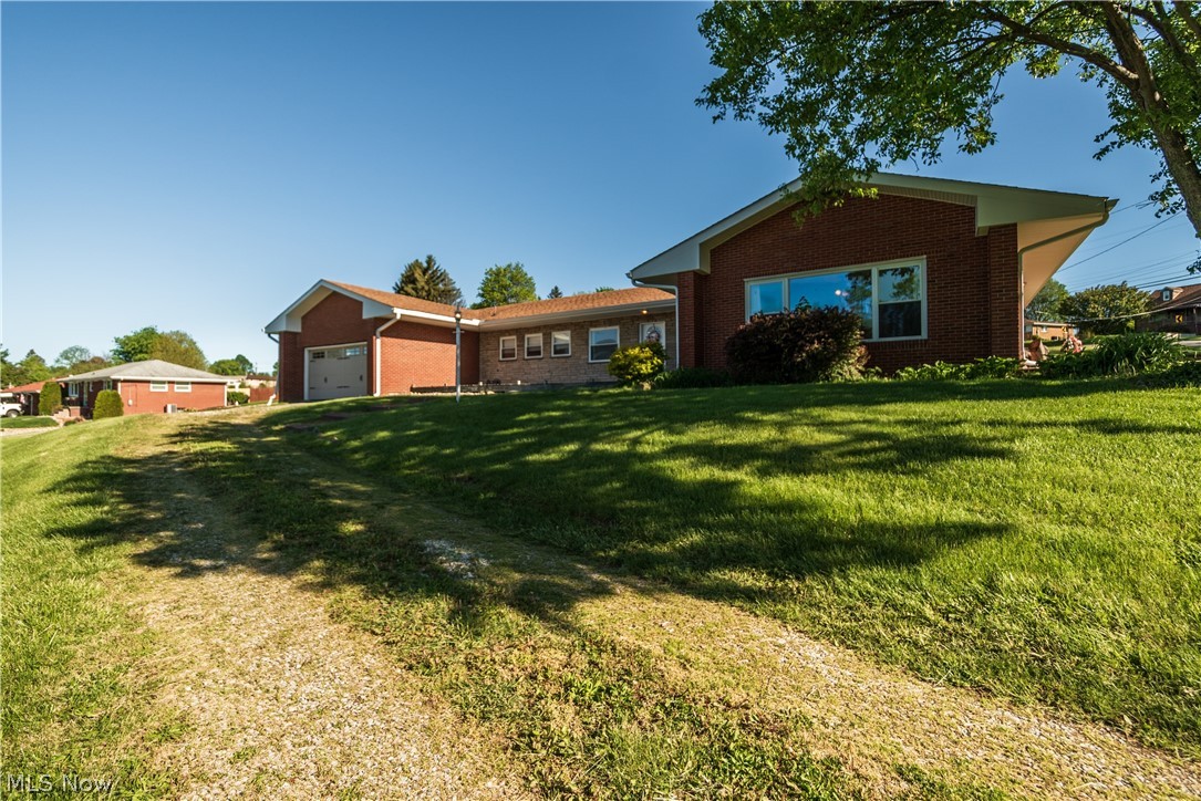 161 Bantam Ridge Road Steubenville, OH 43953 - Photo 2 of 27