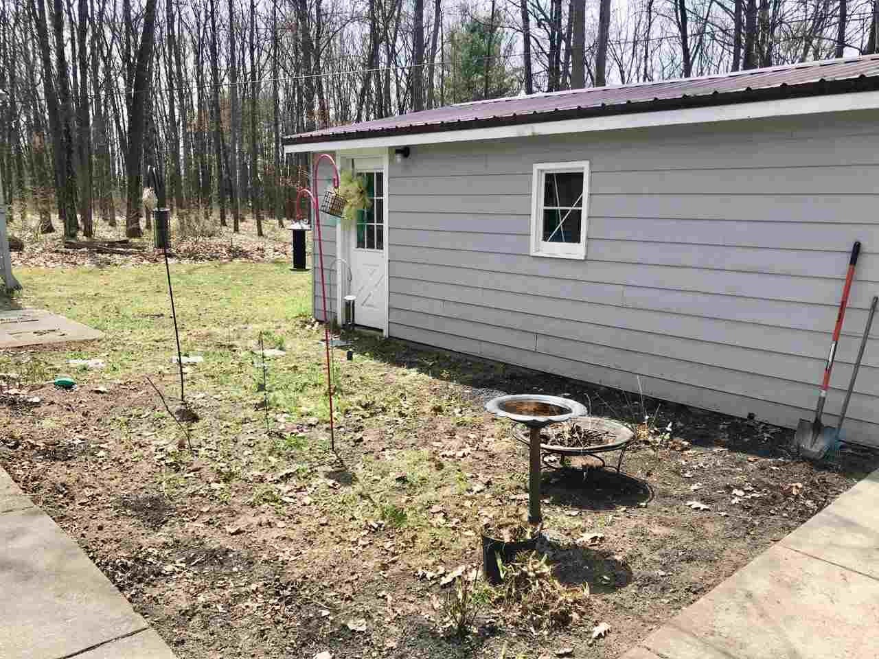 528 Midland Street Harrison, MI 48625 - Photo 39 of 45 Gallery Image 39