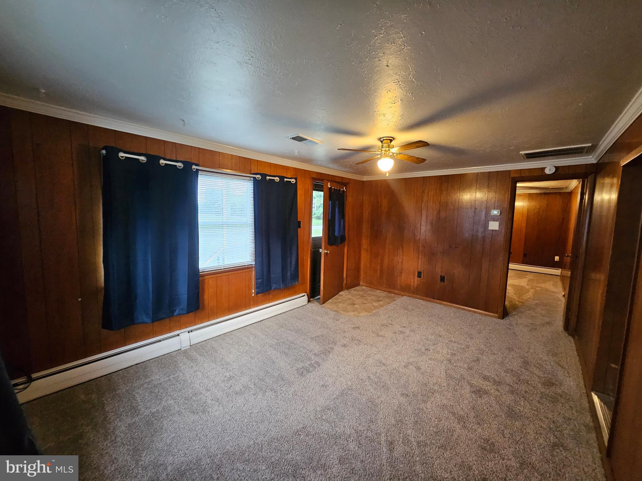 3424 Papermill Road Winchester, VA 22602 - Photo 7 of 17 Living Room