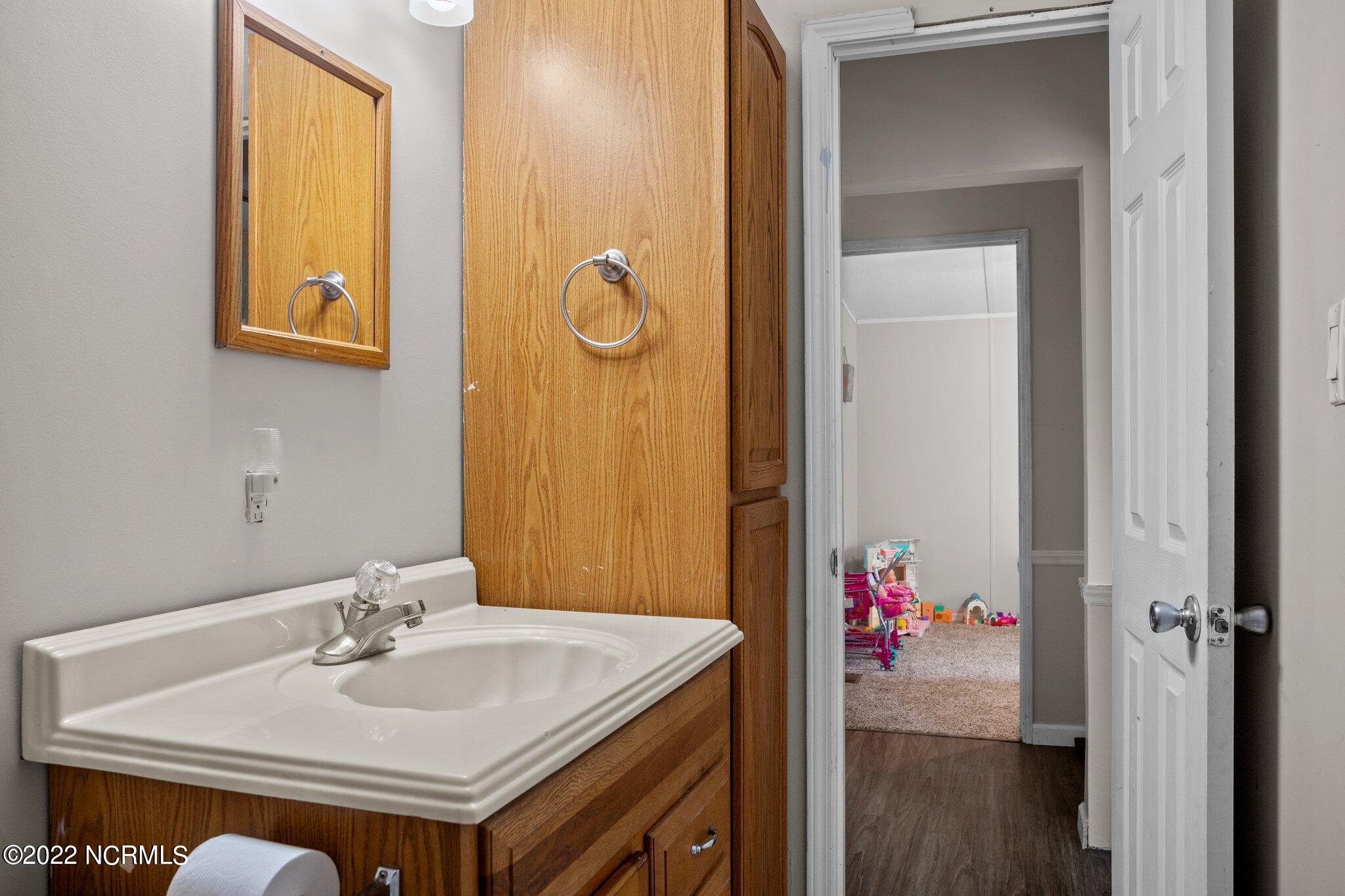 233 High Hill Road Jacksonville, NC 28540 - Photo 25 of 50 45-web-or-mls-DSC09026