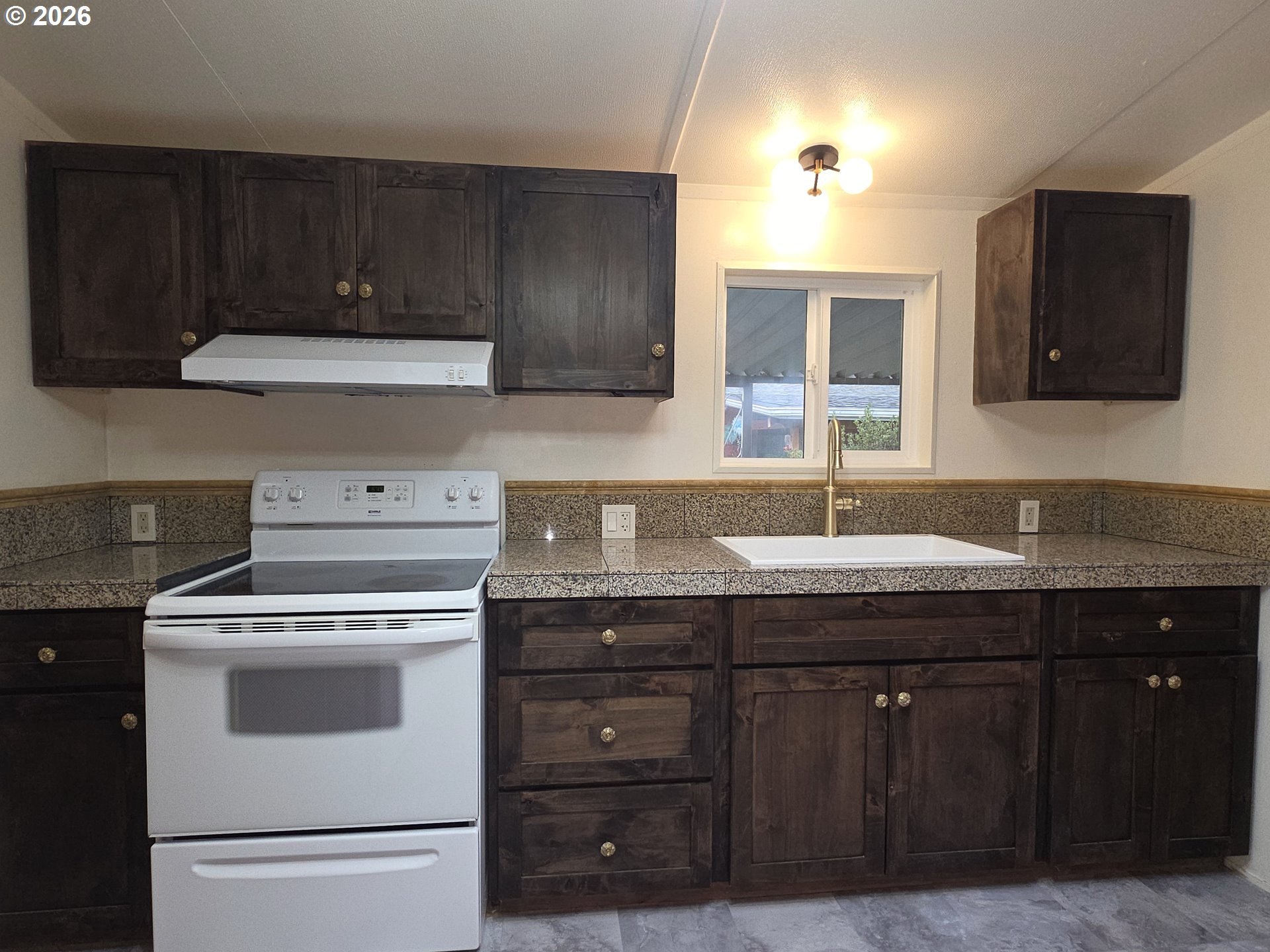 13115 Southeast Foster Road, Unit 22 Portland, OR 97236 - Photo 11 of 42