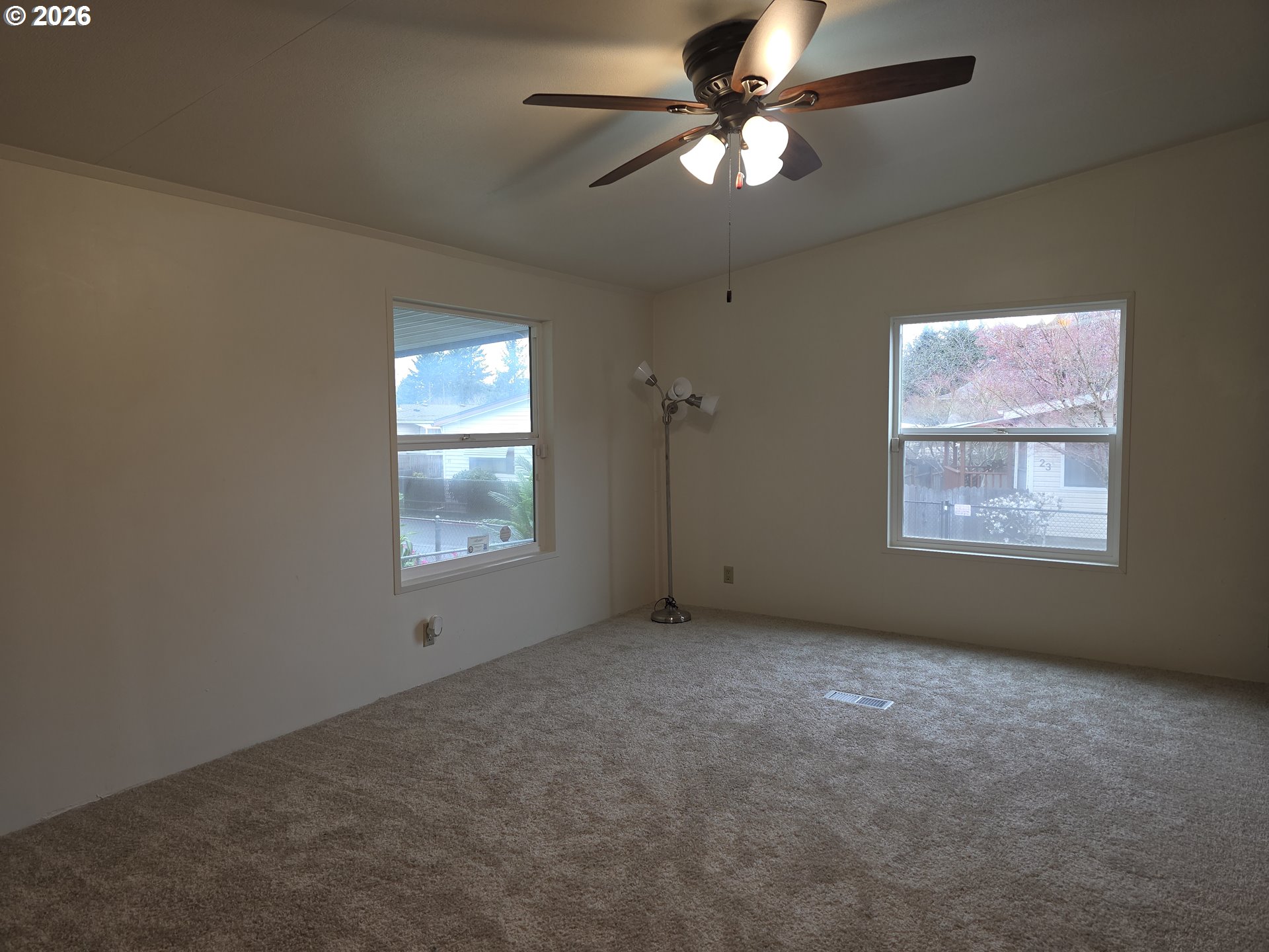 13115 Southeast Foster Road, Unit 22 Portland, OR 97236 - Photo 19 of 42