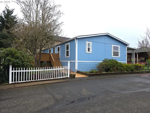 $136,000 | 13115 Southeast Foster Road, Unit 22, Portland, OR 97236