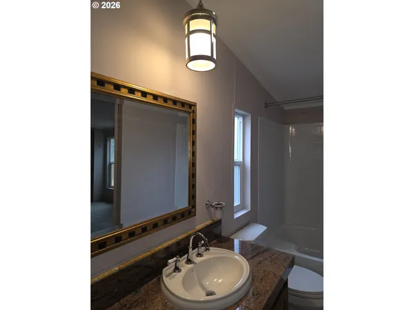 $136,000 | 13115 Southeast Foster Road, Unit 22, Portland, OR 97236