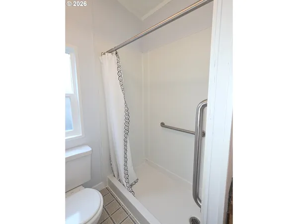 $136,000 | 13115 Southeast Foster Road, Unit 22, Portland, OR 97236